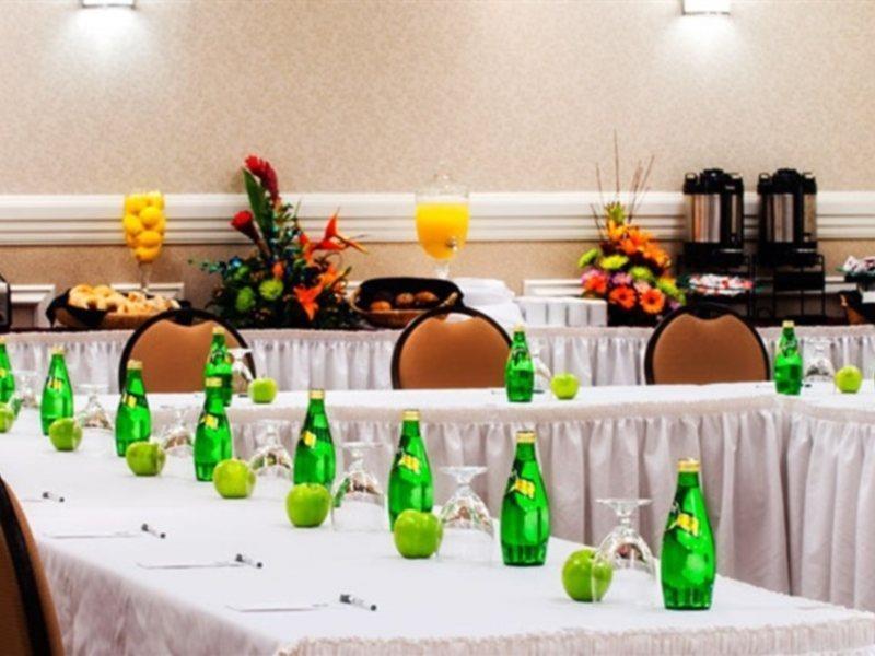 Holiday Inn Express & Suites Halifax - Bedford By Ihg Esterno foto