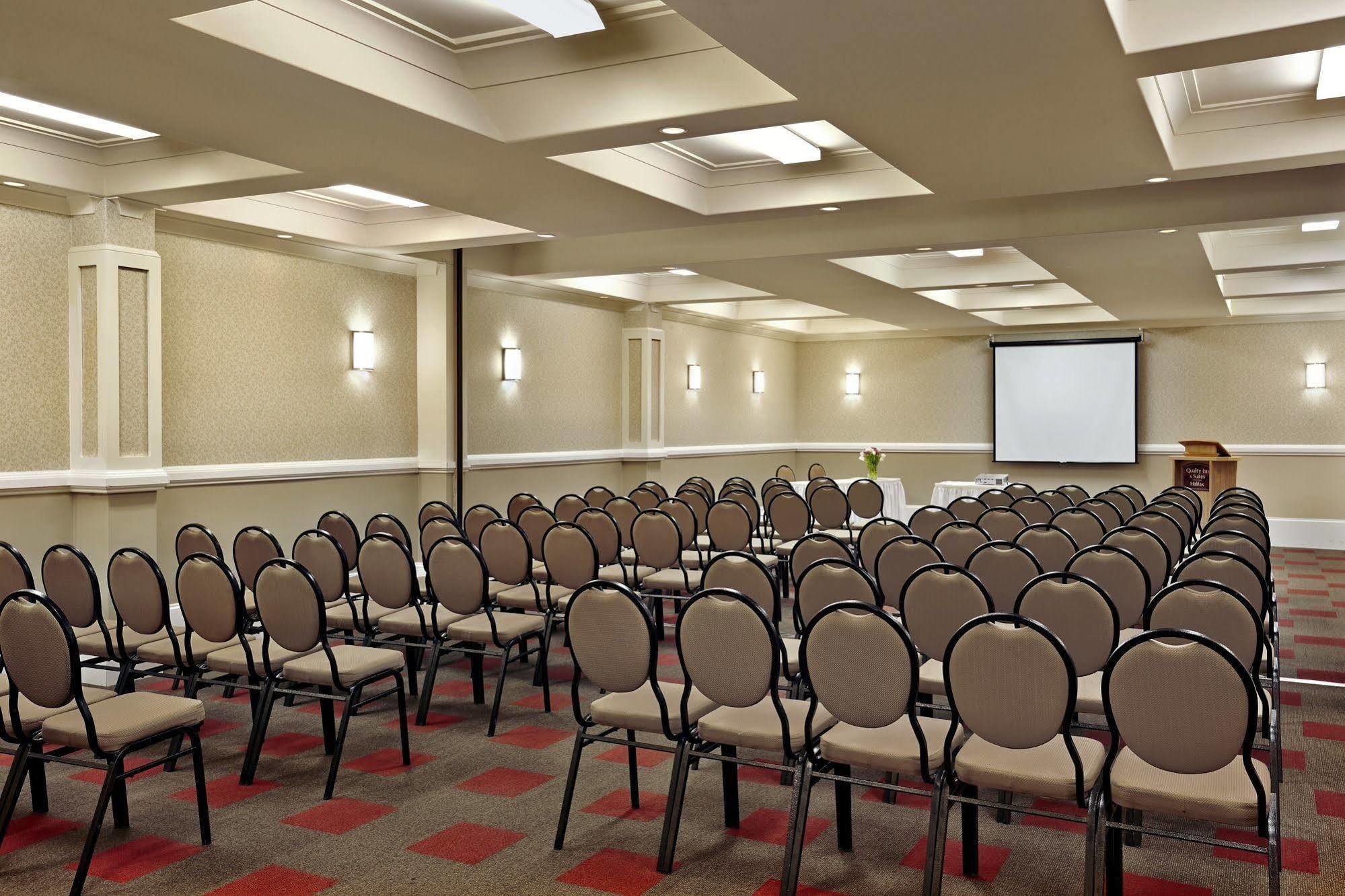 Holiday Inn Express & Suites Halifax - Bedford By Ihg Esterno foto